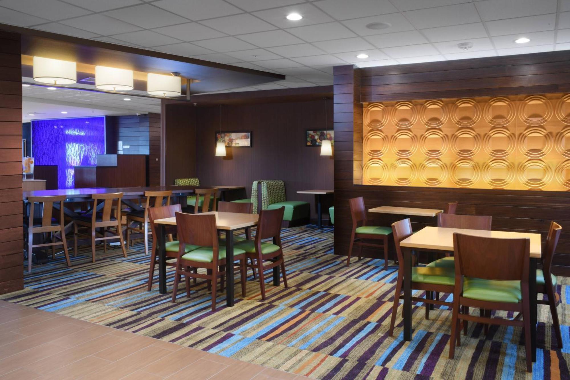Fairfield Inn & Suites By Marriott Fort Worth South/בורלסון מראה חיצוני תמונה